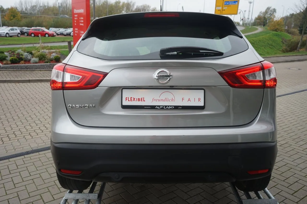 Nissan Qashqai 1.2 DIG-T...  Image 3